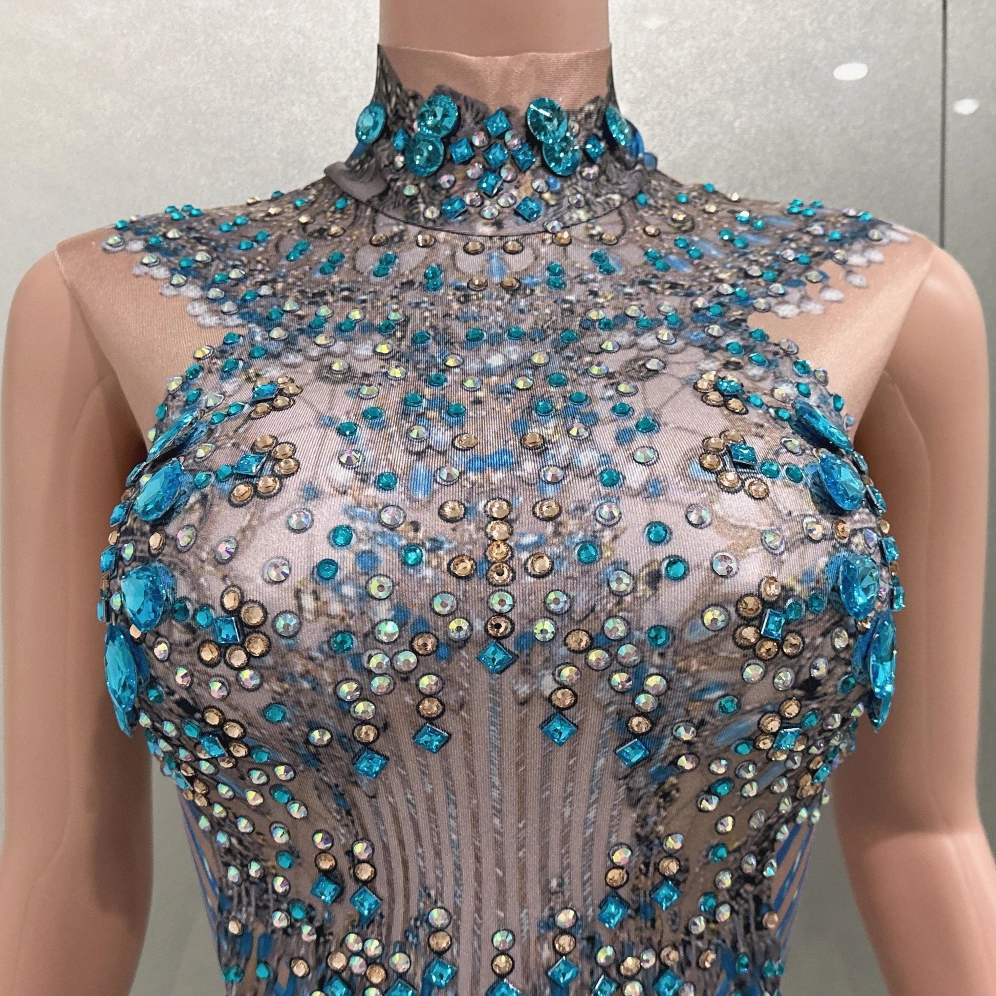 Fashion Crystals Rhinestone Party Long Dress Women Sleeveless Tassel Club Dress Blue Sexy Jazz Singer Dancer Stage Costumes Don't Taxe That